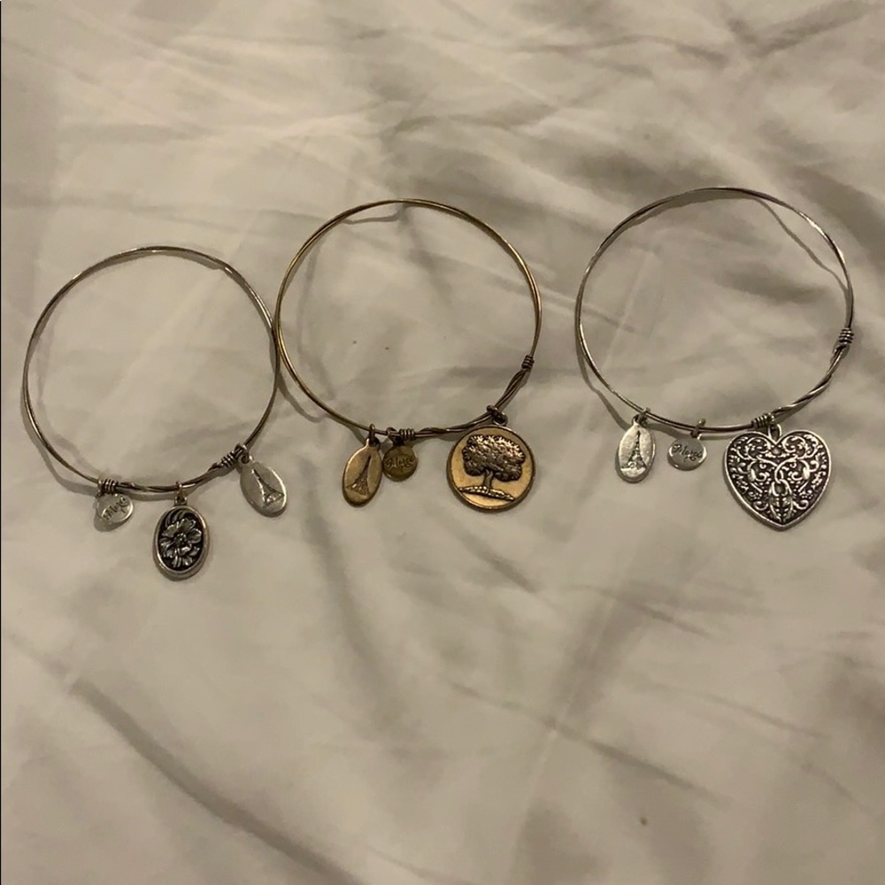 Beaucoup Designs bangles